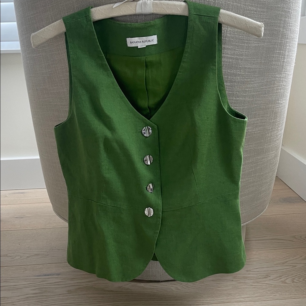 Banana Republic Linen Button-Front Vest, Size 4 - Picture 6 of 11